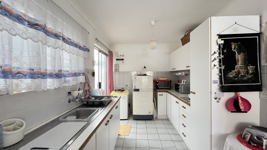 2 Bedroom Property for Sale in Glencairn Heights Western Cape